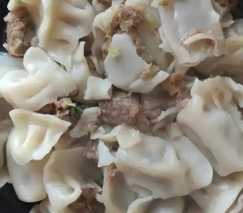 老款饺子机做的饺子